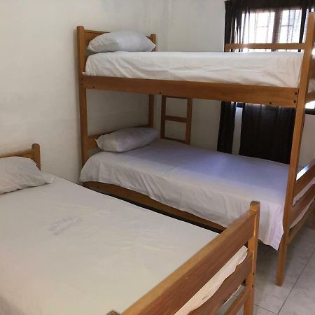 סלינאס Hotel Manhattan Salinas מראה חיצוני תמונה