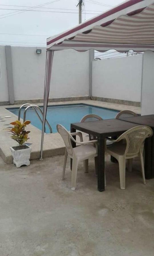 סלינאס Hotel Manhattan Salinas מראה חיצוני תמונה